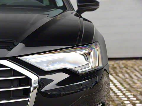 2019款 45 TFSI quattro 尊享致雅型 2019款 45 TFSI quattro 尊享致雅型