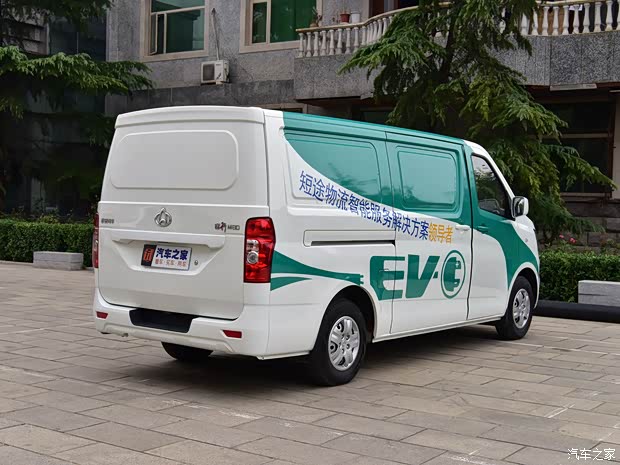 長(zhǎng)安輕型車 睿行EM80 2018款 平頂背掀門