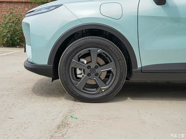 几何汽车 几何E 2022款 401KM 玲珑虎 4座