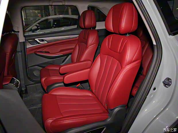 東風(fēng)小康 風(fēng)光580 2022款 1.5T 自動(dòng)靜享型