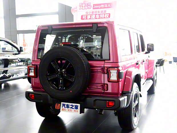 Jeep(进口) 牧马人 2022款 2.0T 高地巴哈马沙滩粉特别版