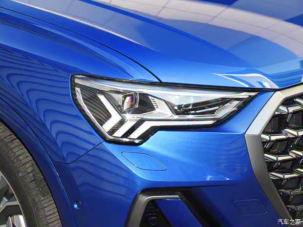 一汽奧迪 奧迪Q3 2024款 45 TFSI quattro 時尚動感型