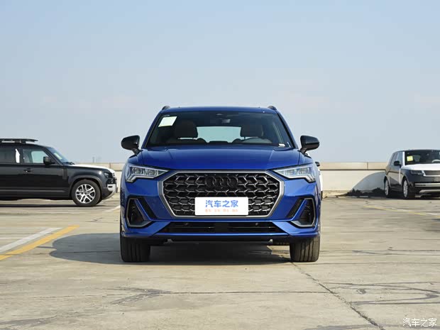一汽奧迪 奧迪Q3 2024款 45 TFSI quattro 時尚動感型