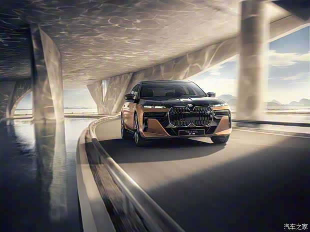 宝马(进口) 宝马i7 2023款 M70L 宝马(进口) 宝马i7 2023款 M70L