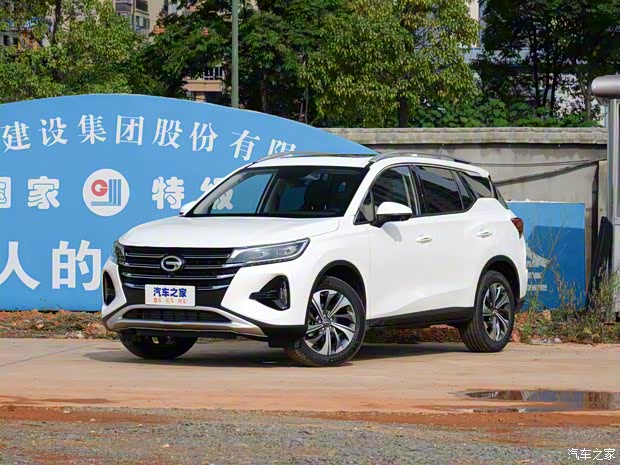 广汽乘用车 传祺GS4 2021款 270T 自动智联科技版