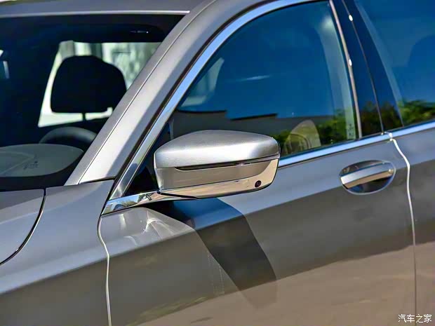 宝马(进口) 宝马7系 2019款 740Li