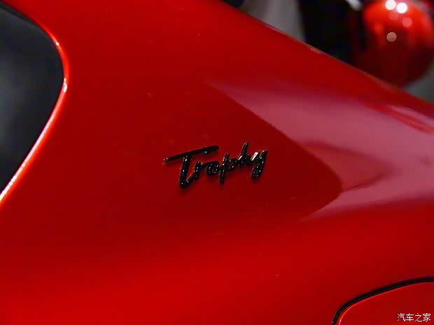 上汽集团 名爵6新能源 2019款 TROPHY版 上汽集团 名爵6新能源 2019款 TROPHY版