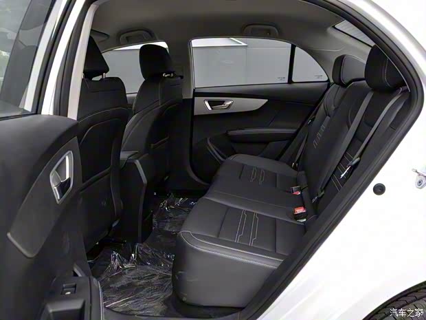 比亚迪 秦 2019款 1.5L 自动豪华型