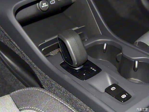 沃爾沃亞太 沃爾沃XC40 2023款 B3 智行時尚版