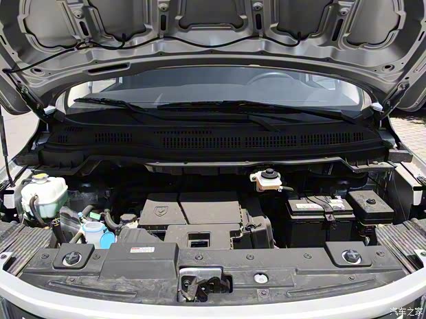 华晨雷诺 金杯F50 2018款 1.6L 手动经济型 国V 华晨雷诺 金杯F50 2018款 1.6L 手动经济型 国V