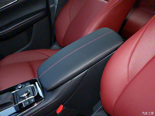 長安馬自達(dá) 馬自達(dá)CX-30 2022款 2.0L 自動黑曜版