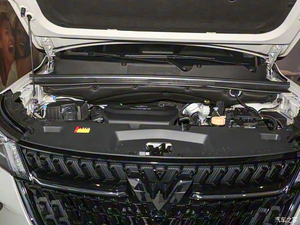 上汽通用五菱 五菱星辰 2021款 1.5T CVT星辉版