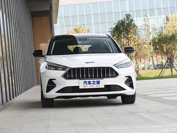 江淮汽车 嘉悦A5 2020款 1.5T 手动超越型