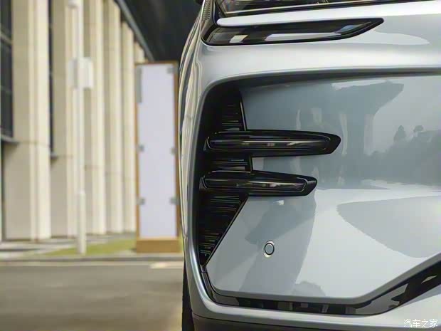 比亞迪 宋PLUS新能源 2023款 冠軍版 605KM 旗艦PLUS