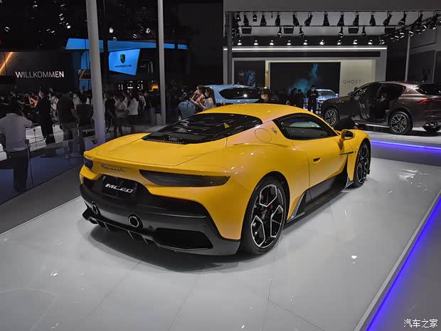 玛莎拉蒂 玛莎拉蒂MC20 2023款 3.0T 标准版 玛莎拉蒂 玛莎拉蒂MC20 2023款 3.0T 标准版