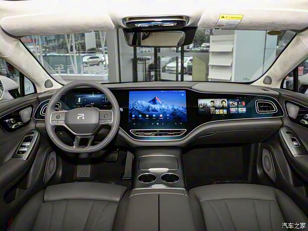 飞凡汽车 飞凡F7 2023款 低配版 飞凡汽车 飞凡F7 2023款 低配版