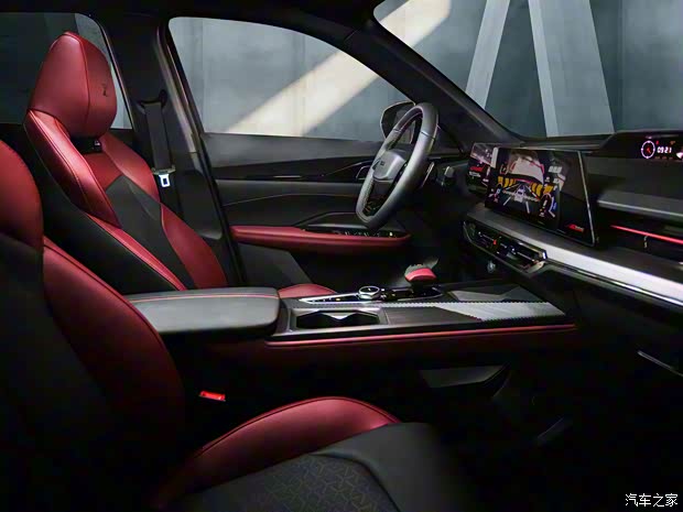 長安汽車 長安歐尚Z6 2023款 藍(lán)鯨 1.5T DCT智酷型