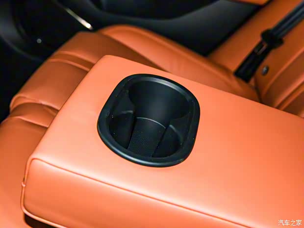 合創(chuàng)汽車 合創(chuàng)A06 2022款 基本型