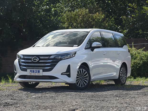 广汽乘用车 传祺M6 2021款 270T 自动尊荣版（六座）