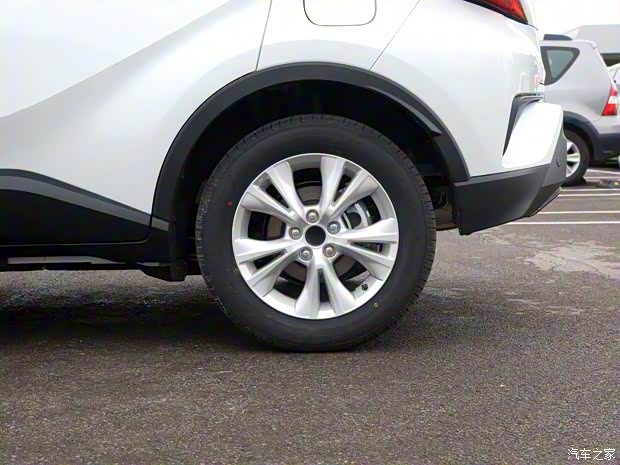 一汽豐田 奕澤IZOA 2023款 基本型 一汽豐田 奕澤IZOA 2023款 基本型