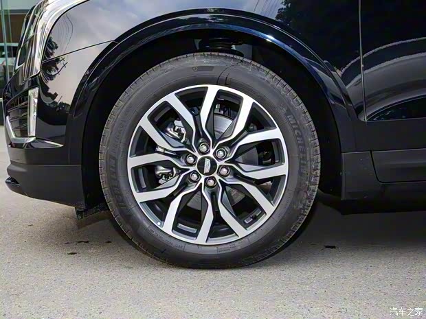 上汽通用凱迪拉克 凱迪拉克XT5 2023款 2.0T 四驅(qū)尊貴型（至臻版）