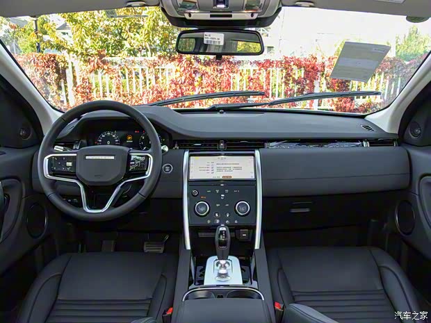 奇瑞捷豹路虎 發(fā)現(xiàn)運動版 2022款 200PS 家庭版 5座
