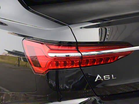 2019款 45 TFSI quattro 尊享致雅型 2019款 45 TFSI quattro 尊享致雅型