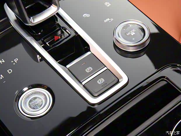 奇瑞汽车 瑞虎8 PLUS 2021款 390TGDI DCT高配版