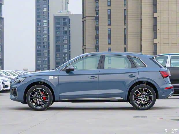 一汽-大众奥迪 奥迪Q5L 2022款 40 TFSI RS特别版