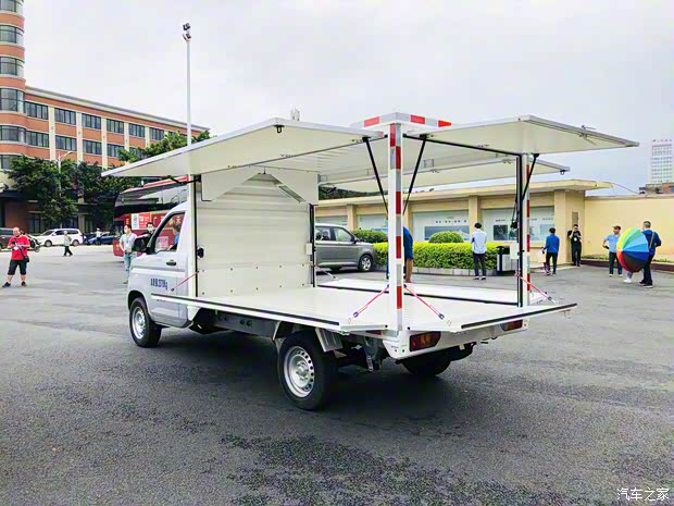 五菱工業(yè) 五菱榮光新卡翼開啟 2020款 1.8L單排翼開啟LJ479Q6