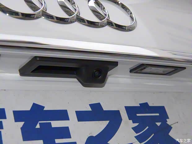 一汽-大众奥迪 奥迪A4L 2022款 40 TFSI 豪华动感型