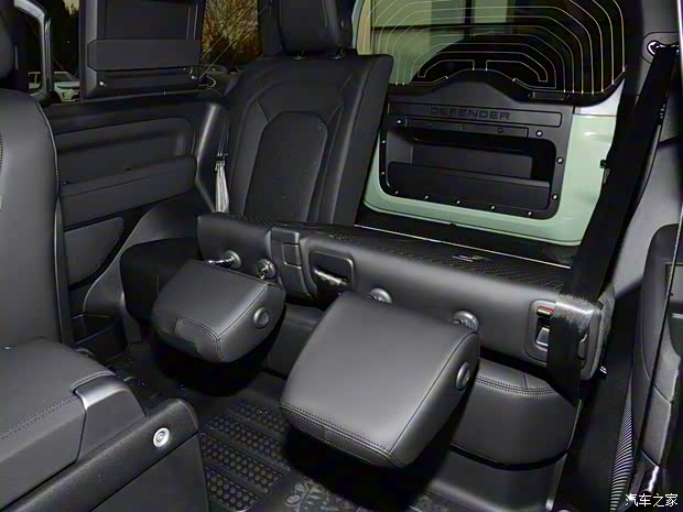 路虎(進(jìn)口) 路虎衛(wèi)士 2023款 90 75th Limited Edition