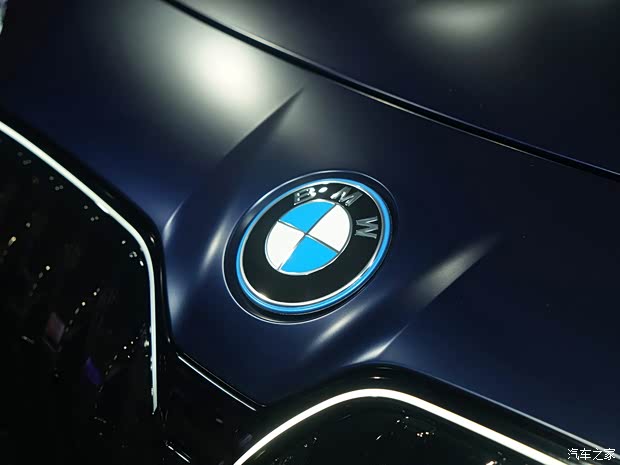 宝马(进口) 宝马i7 2023款 M70L 宝马(进口) 宝马i7 2023款 M70L