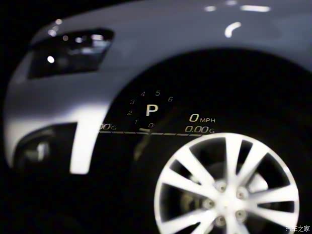 雪佛兰(进口) 科尔维特 2020款 C8 Convertible 3LT