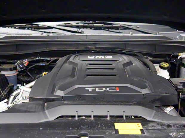 江铃汽车 域虎7 2022款 2.0T自动柴油四驱尊享型标轴 江铃汽车 域虎7 2022款 2.0T自动柴油四驱尊享型标轴