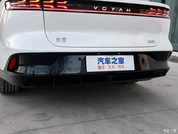 岚图汽车 岚图追光 2023款 长续航旗舰版