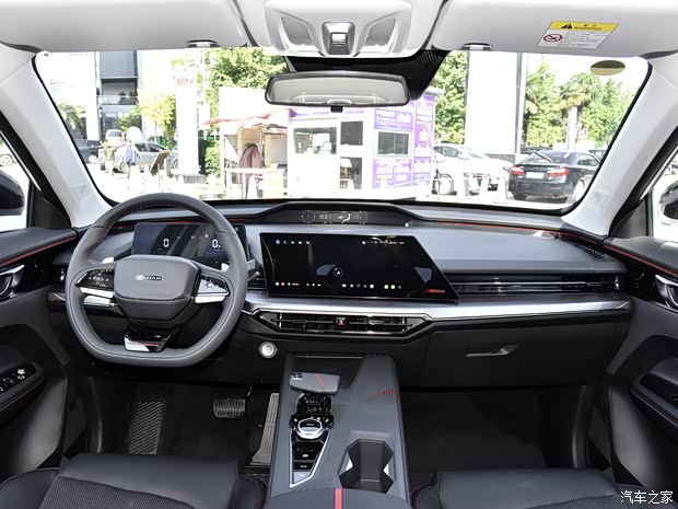 長安汽車 長安歐尚Z6 2022款 藍(lán)鯨 1.5T DCT智尊型