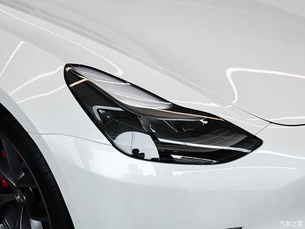 特斯拉中国 Model 3 2022款 Performance高性能全轮驱动版 特斯拉中国 Model 3 2022款 Performance高性能全轮驱动版