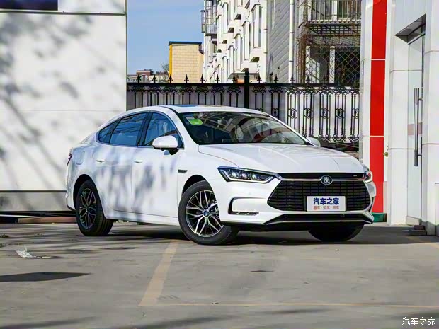 比亞迪 秦Pro新能源 2018款 EV500 智聯(lián)領動型