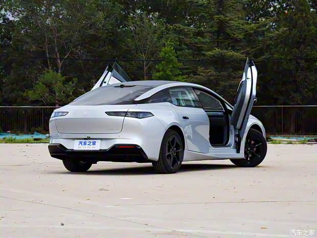 埃安 昊铂Hyper GT 2023款 560七翼版 埃安 昊铂Hyper GT 2023款 560七翼版