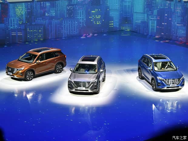 广汽乘用车 传祺GS5 2019款 270T 自动尊贵版