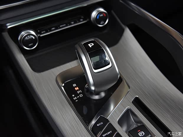 吉利汽车 缤越 2019款 运动款 260T DCT游侠 国VI