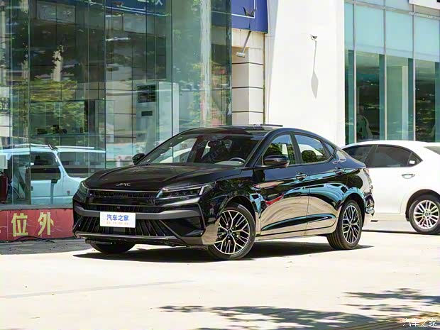 江汽集团 江淮A5 PLUS 2023款 1.5T 自动豪华型 江汽集团 江淮A5 PLUS 2023款 1.5T 自动豪华型