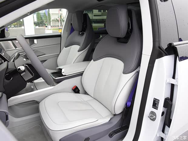 華人運(yùn)通 高合HiPhi Y 2023款 765km 旗艦版