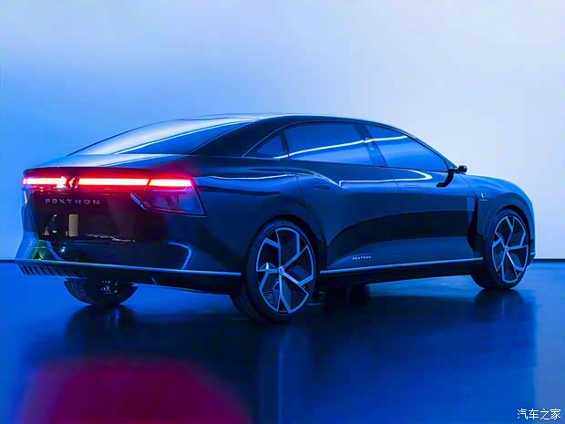 Foxtron Model E 2022款 基本型