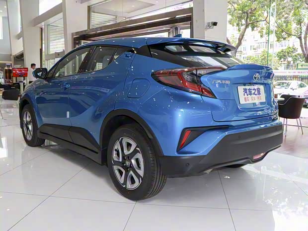 广汽丰田 丰田C-HR EV 2020款 尊贵天窗版 广汽丰田 丰田C-HR EV 2020款 尊贵天窗版