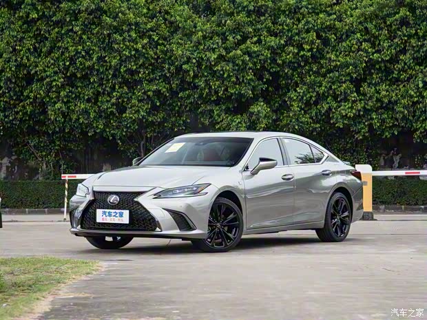 雷克萨斯 雷克萨斯ES 2023款 260 F SPORT 雷克萨斯 雷克萨斯ES 2023款 260 F SPORT
