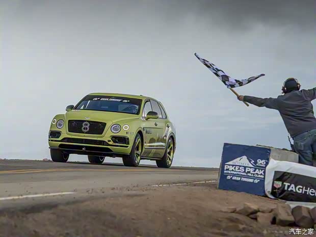 宾利 添越 2018款 Pikes Peak特别版