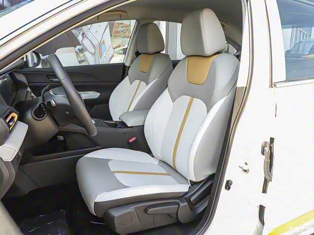 東風乘用車 東風風神E70 2023款 PRO