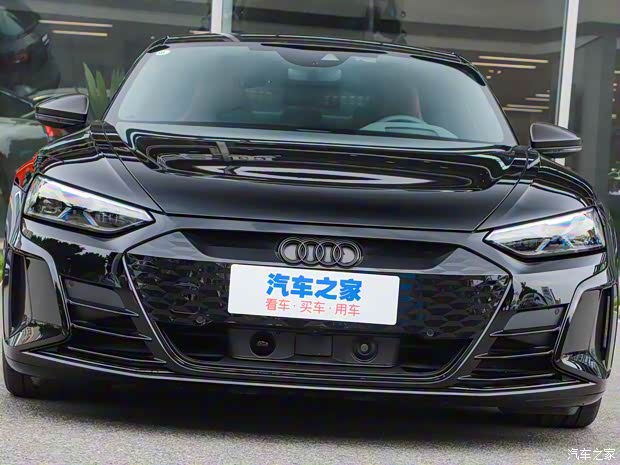 Audi Sport 奧迪RS e-tron GT 2023款 基本型